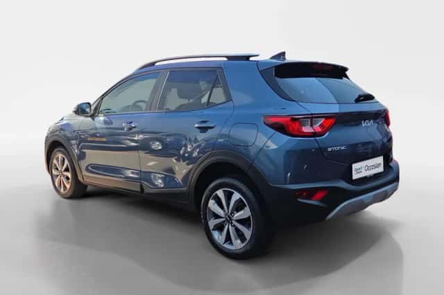 Kia Stonic (2024) thumbnail 6