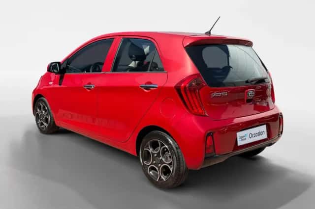 Kia Picanto (2016) thumbnail 6