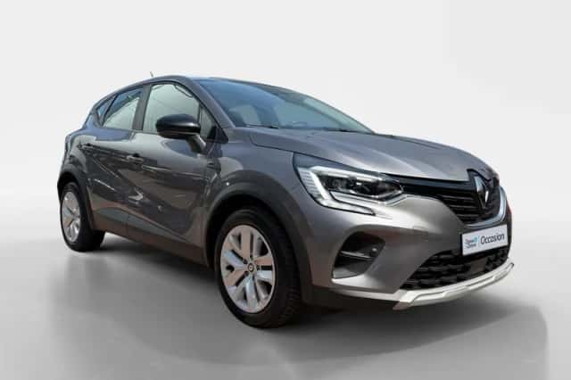 Renault Captur (2022) thumbnail 3