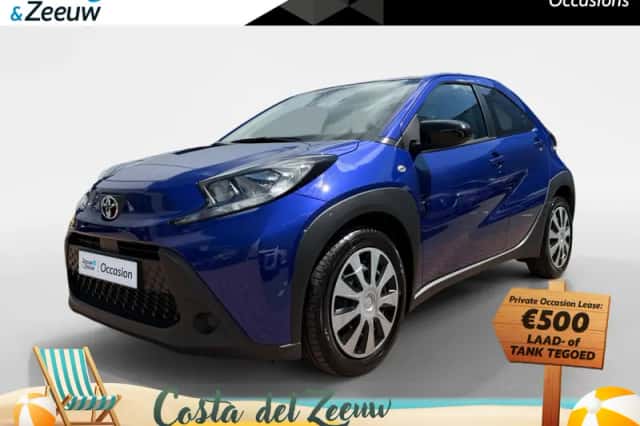 Toyota Aygo (2023) thumbnail 1