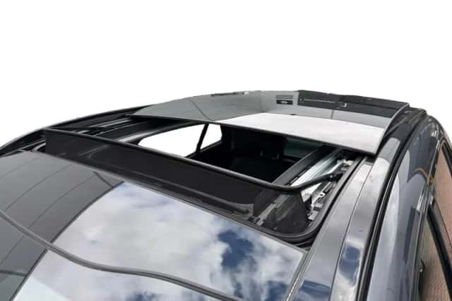 Kia Sportage (2023) thumbnail 6