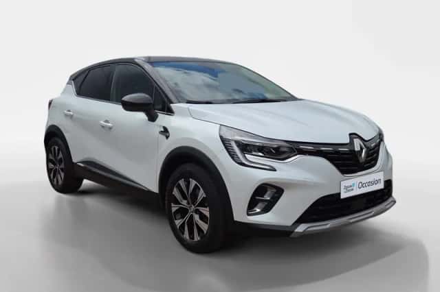 Renault Captur (2024) thumbnail 3