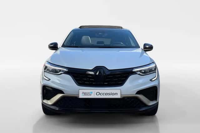 Renault Arkana (2023) thumbnail 2