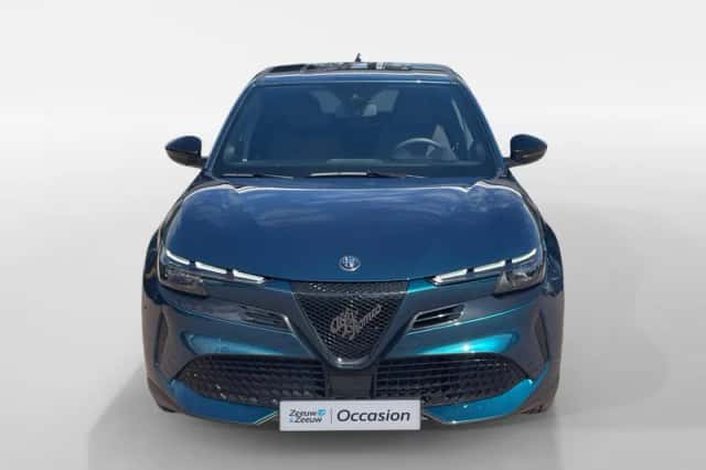 Alfa Romeo Junior (2025) thumbnail 2