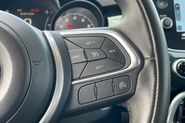 Fiat 500X (2018) thumbnail 16