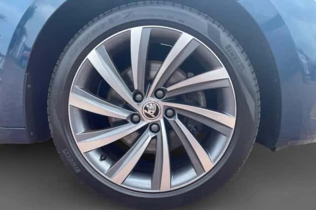 Škoda Octavia (2021) thumbnail 15
