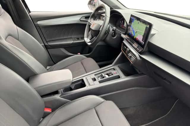 CUPRA Leon Sportstourer (2025) thumbnail 13