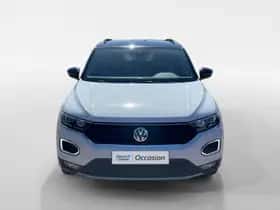 Volkswagen T-Roc (2018) thumbnail 2