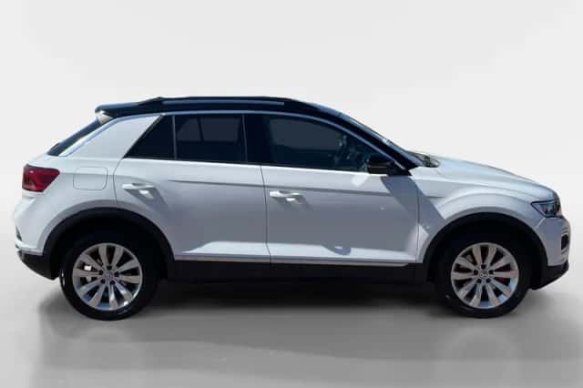 Volkswagen T-Roc (2018) thumbnail 4