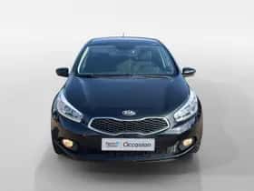Kia Cee'd (2014) thumbnail 2