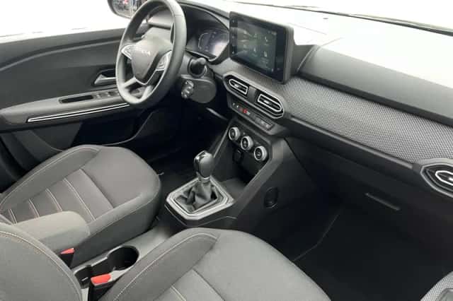 Dacia Jogger (2023) thumbnail 15