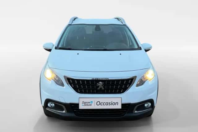Peugeot 2008 (2019) thumbnail 2