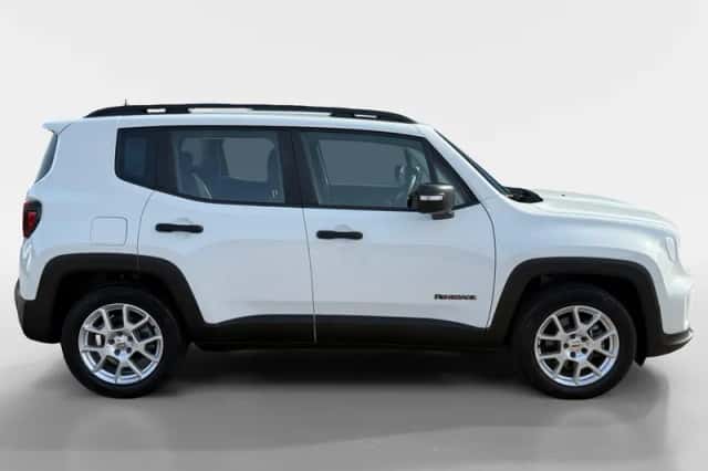 Jeep Renegade (2024) thumbnail 4