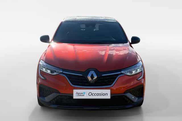 Renault Arkana (2021) thumbnail 2