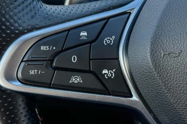Renault Arkana (2021) thumbnail 15