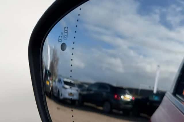 Renault Arkana (2021) thumbnail 27