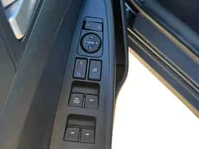 Hyundai Tucson (2019) thumbnail 23