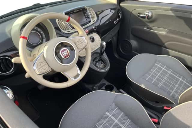 Fiat 500C (2017) thumbnail 9