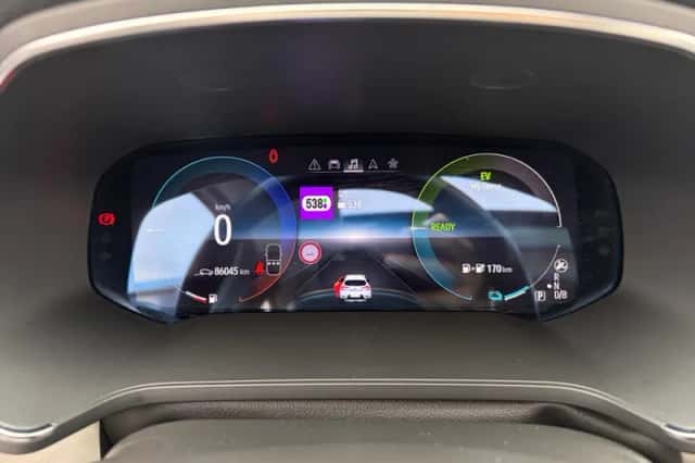 Renault Captur (2022) thumbnail 41