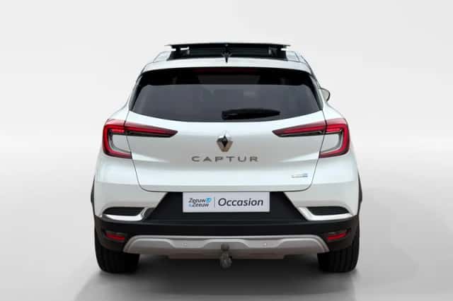 Renault Captur (2022) thumbnail 8