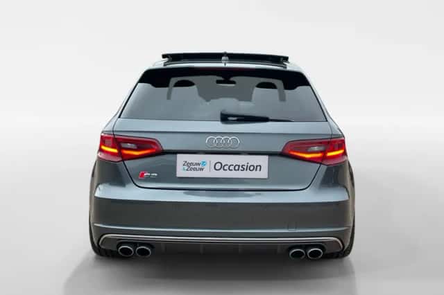 Audi S3 (2016) thumbnail 6