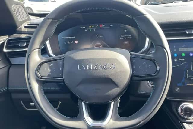 Lynk & Co 01 (2023) thumbnail 13
