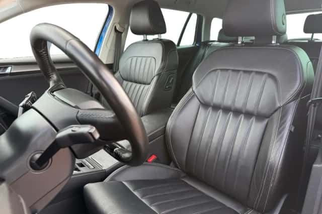Škoda Superb (2020) thumbnail 9
