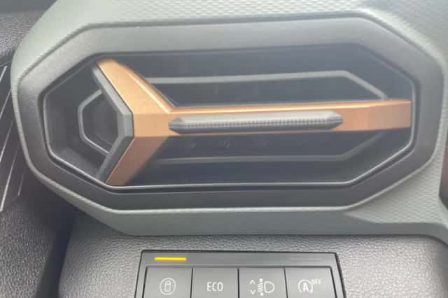 Dacia Duster (2025) thumbnail 21
