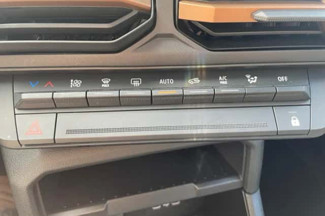 Dacia Duster (2025) thumbnail 24