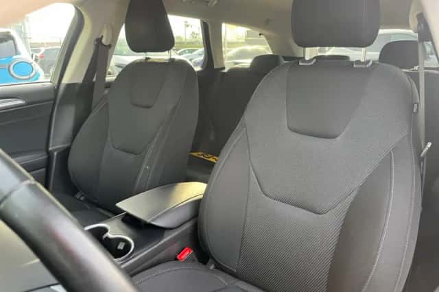 Ford Mondeo (2019) thumbnail 9