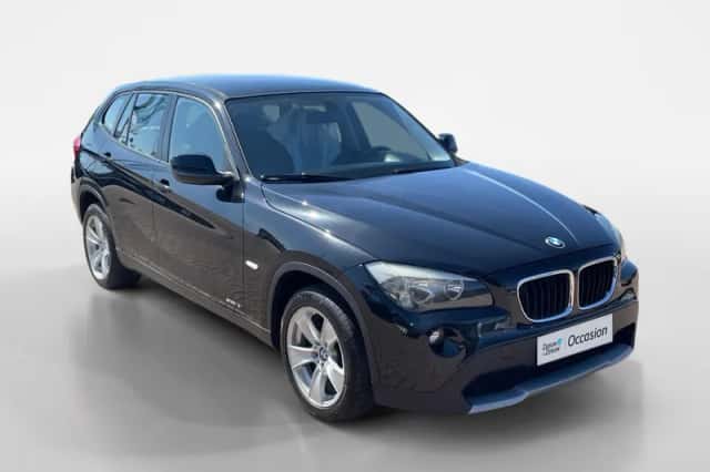 BMW X1 (2011) thumbnail 3