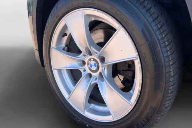BMW X1 (2011) thumbnail 26