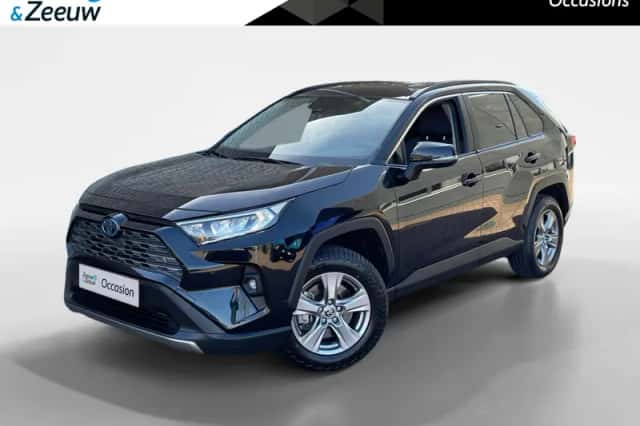 Toyota RAV4 (2022) thumbnail 1