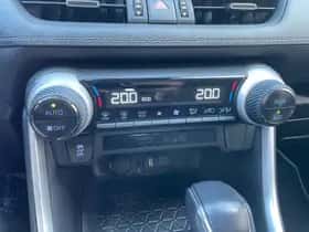 Toyota RAV4 (2022) thumbnail 22