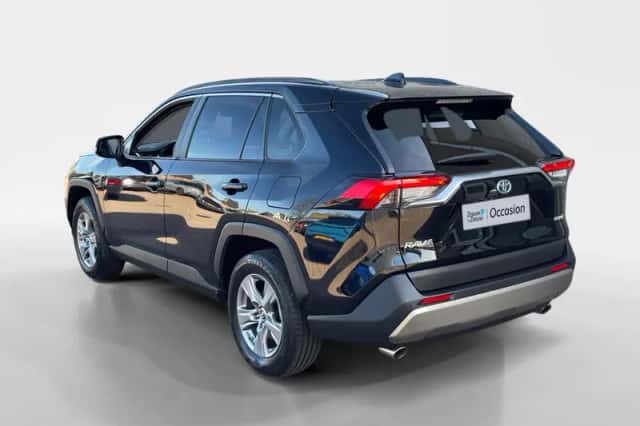 Toyota RAV4 (2022) thumbnail 8