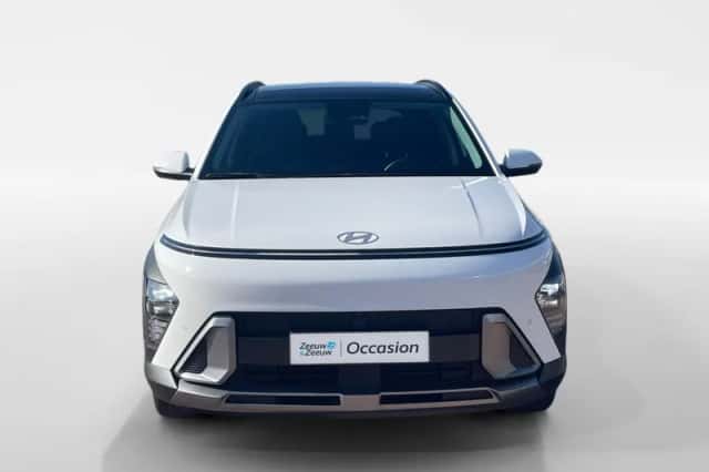 Hyundai Kona (2025) thumbnail 3