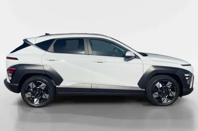 Hyundai Kona (2025) thumbnail 5