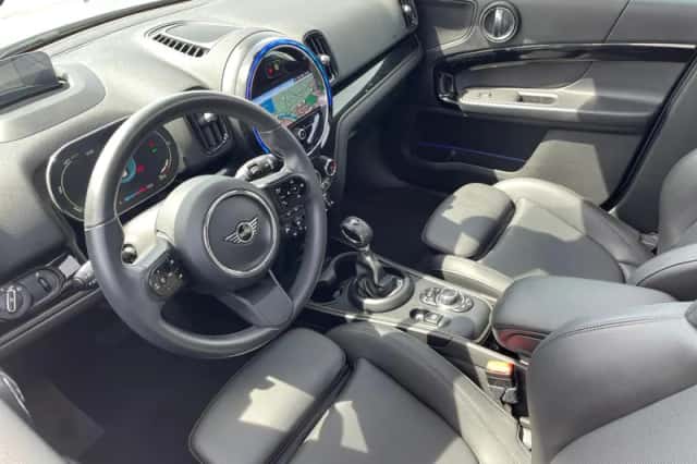 MINI Countryman (2023) thumbnail 12