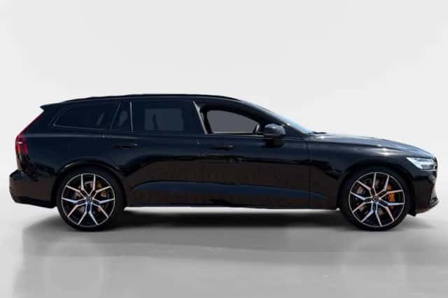 Volvo V60 (2021) thumbnail 2