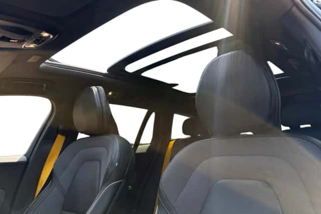 Volvo V60 (2021) thumbnail 14