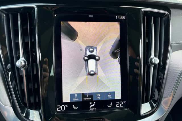 Volvo V60 (2021) thumbnail 21