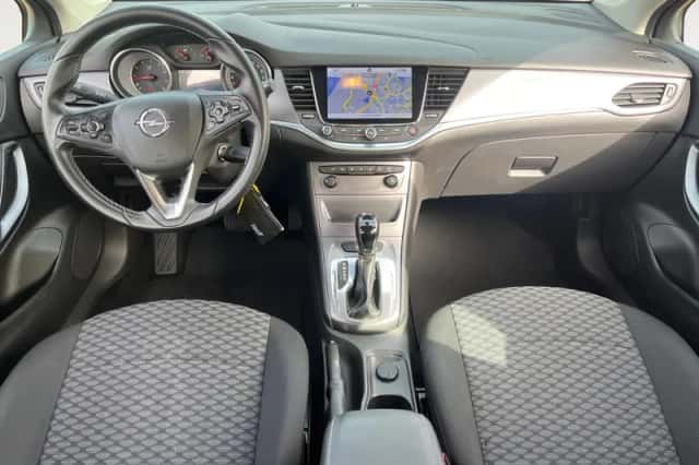 Opel Astra (2016) thumbnail 10