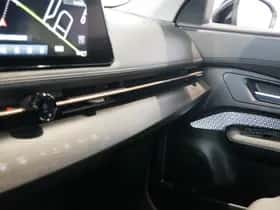 Nissan Ariya (2025) thumbnail 27