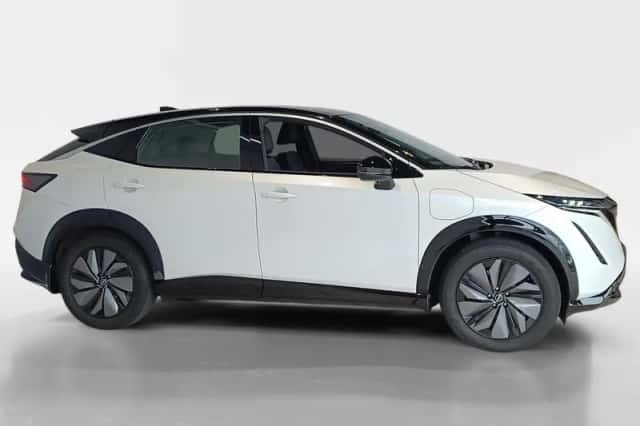Nissan Ariya (2025) thumbnail 4