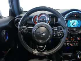 MINI Cooper S (2019) thumbnail 14