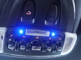 MINI Cooper S (2019) thumbnail 37