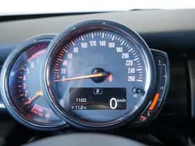 MINI Cooper S (2019) thumbnail 40