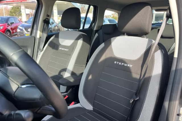 Dacia Logan (2020) thumbnail 10