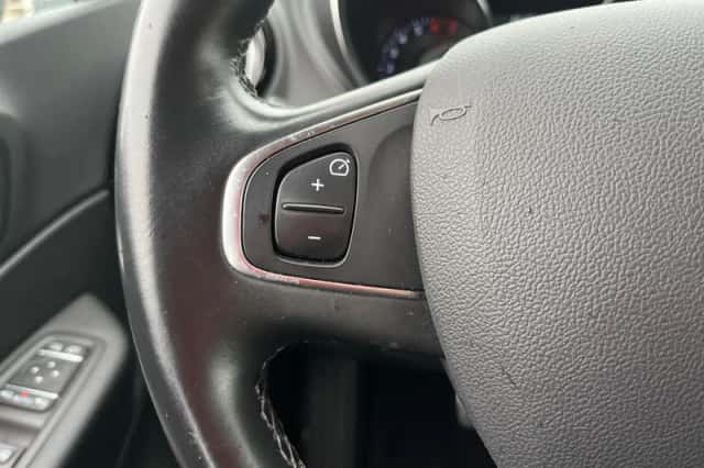 Renault Captur (2019) thumbnail 15