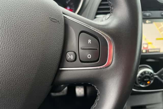 Renault Captur (2019) thumbnail 16